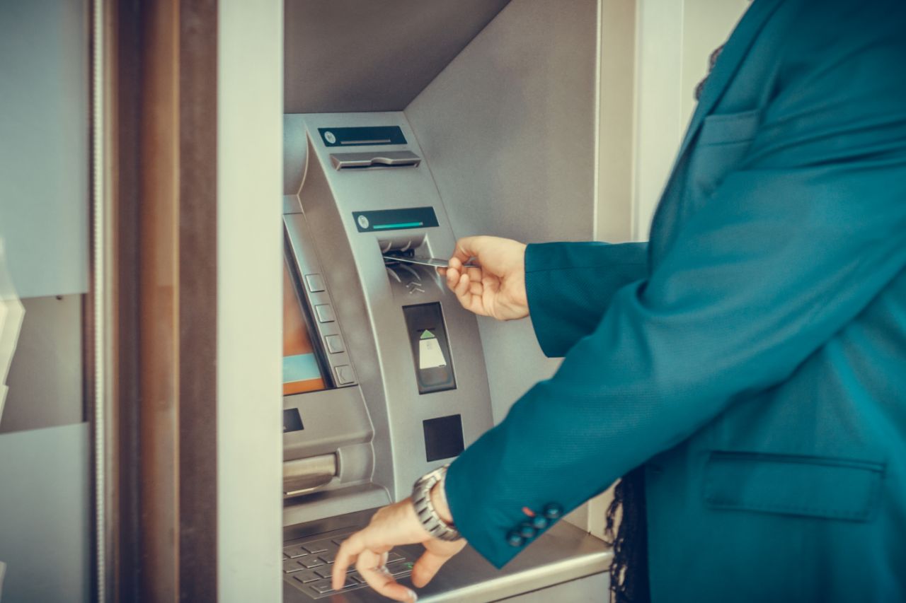 Saque-aniversário do FGTS: como funciona e quem tem direito?